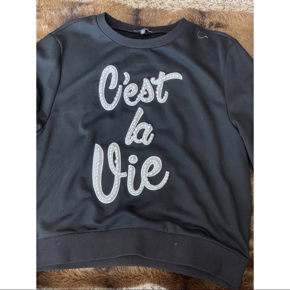 Black sweatshirt - Picture 1 of 1